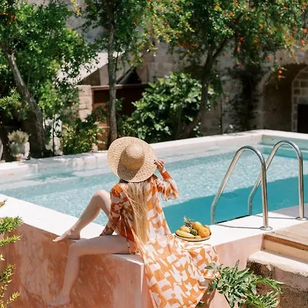 Saray Monumental Luxury Medieval Town, Rhodes B&B